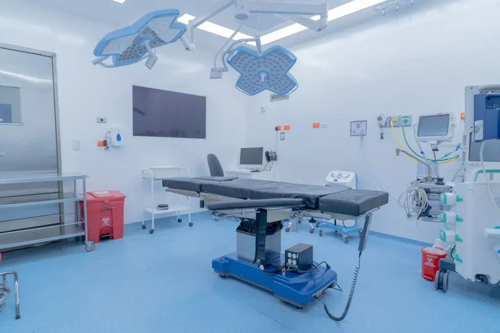 Sanin clinica de cirugia especializada Cirugia General